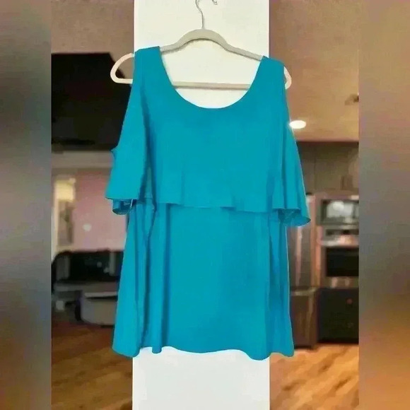 Miss Tina Teal Cold Shoulder Top - Picture 4 of 4